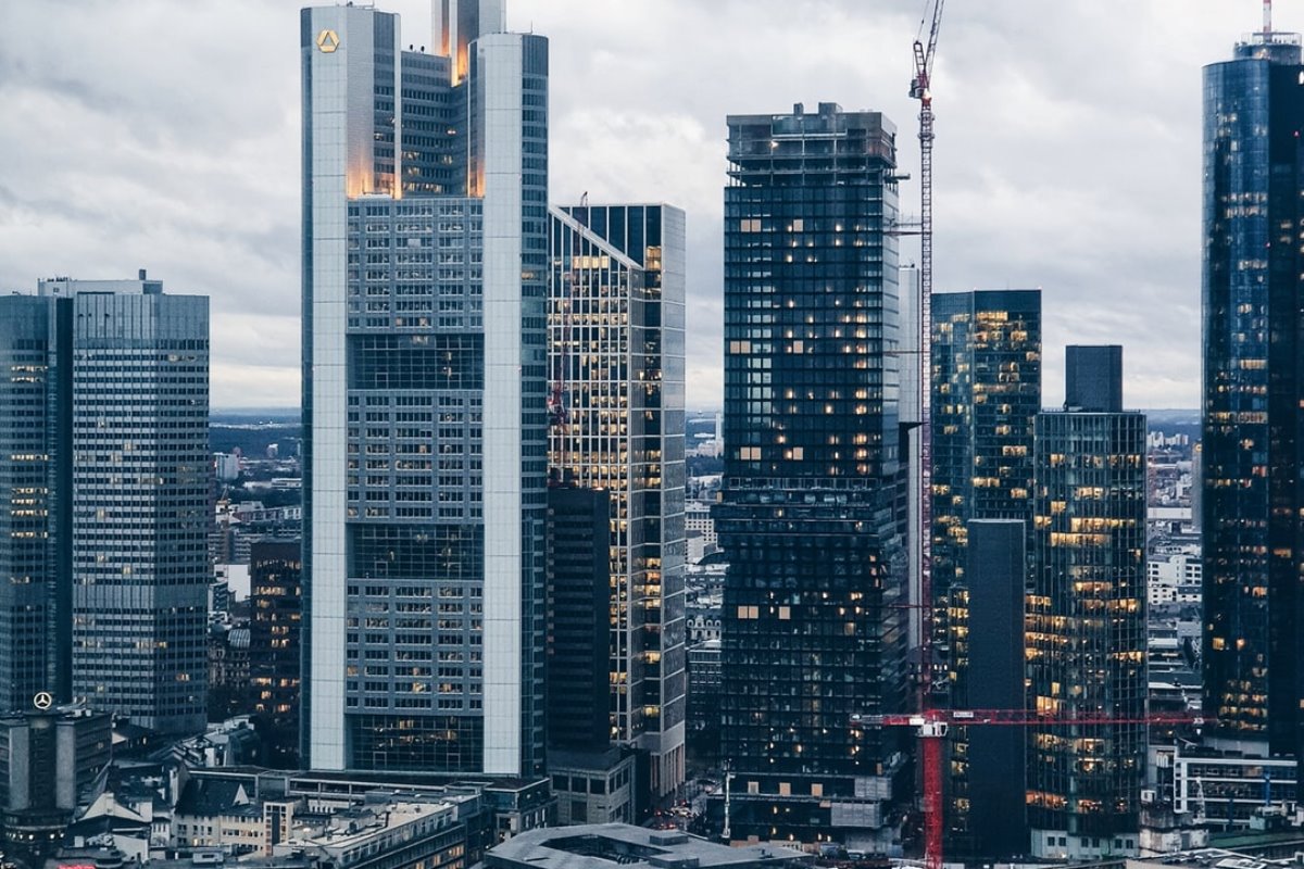 Titelbild zu „Das eigene Business mit Top-Standort optimieren“